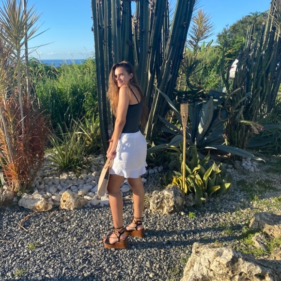 Meet your Posher, Ruth - Picture 2 of 5